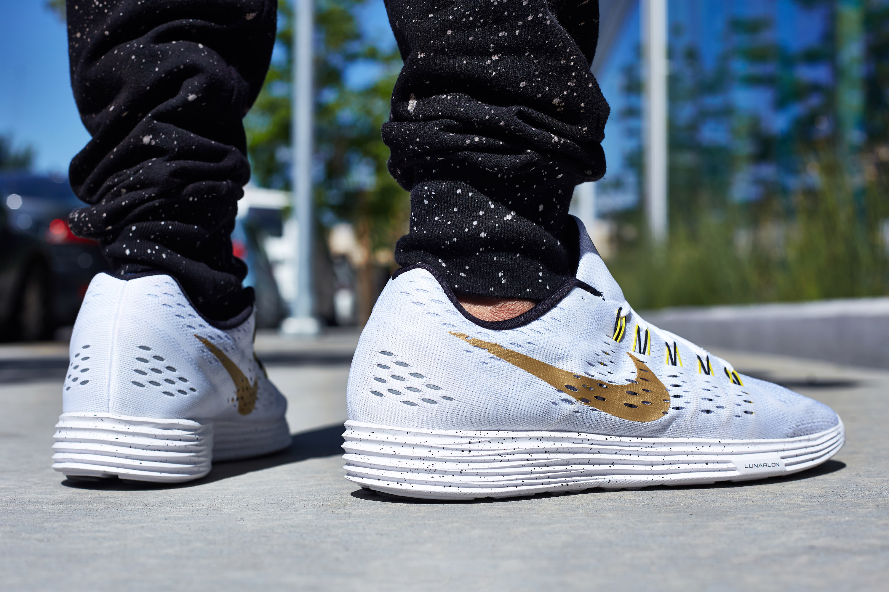 Nike LunarTempo On-Foot Look