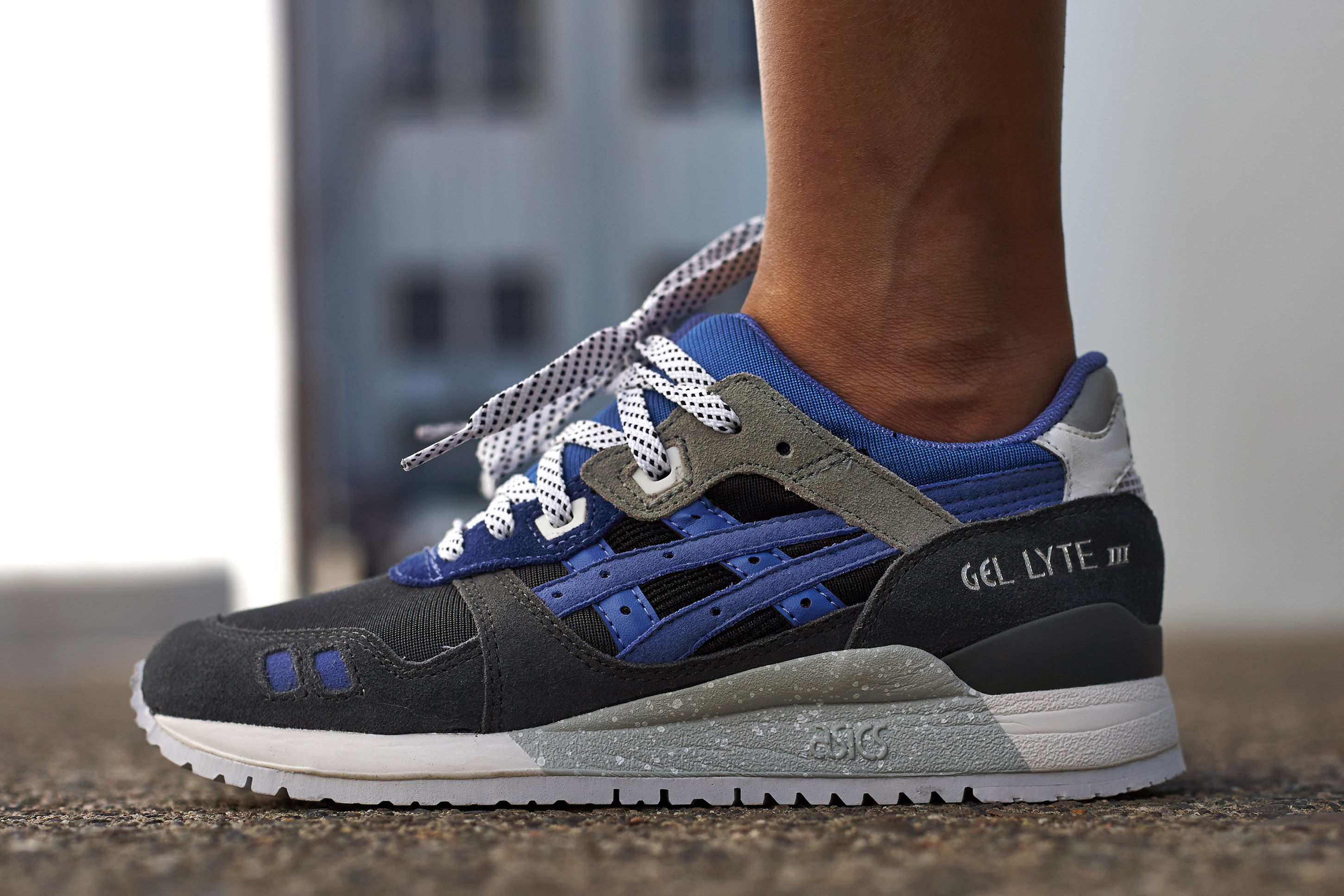 gel lyte iii on feet