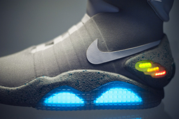 nike mag 2015 release date