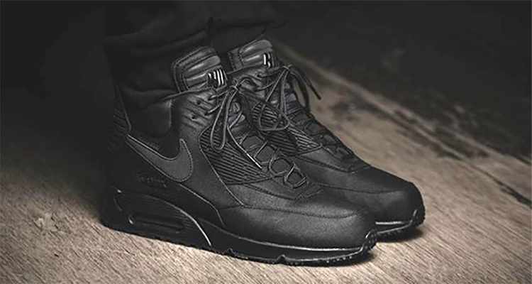 black air max boots