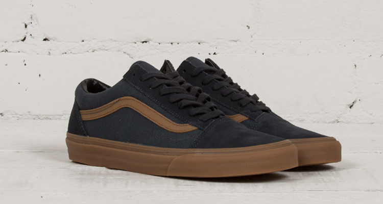 vans old skool black gum sole uk