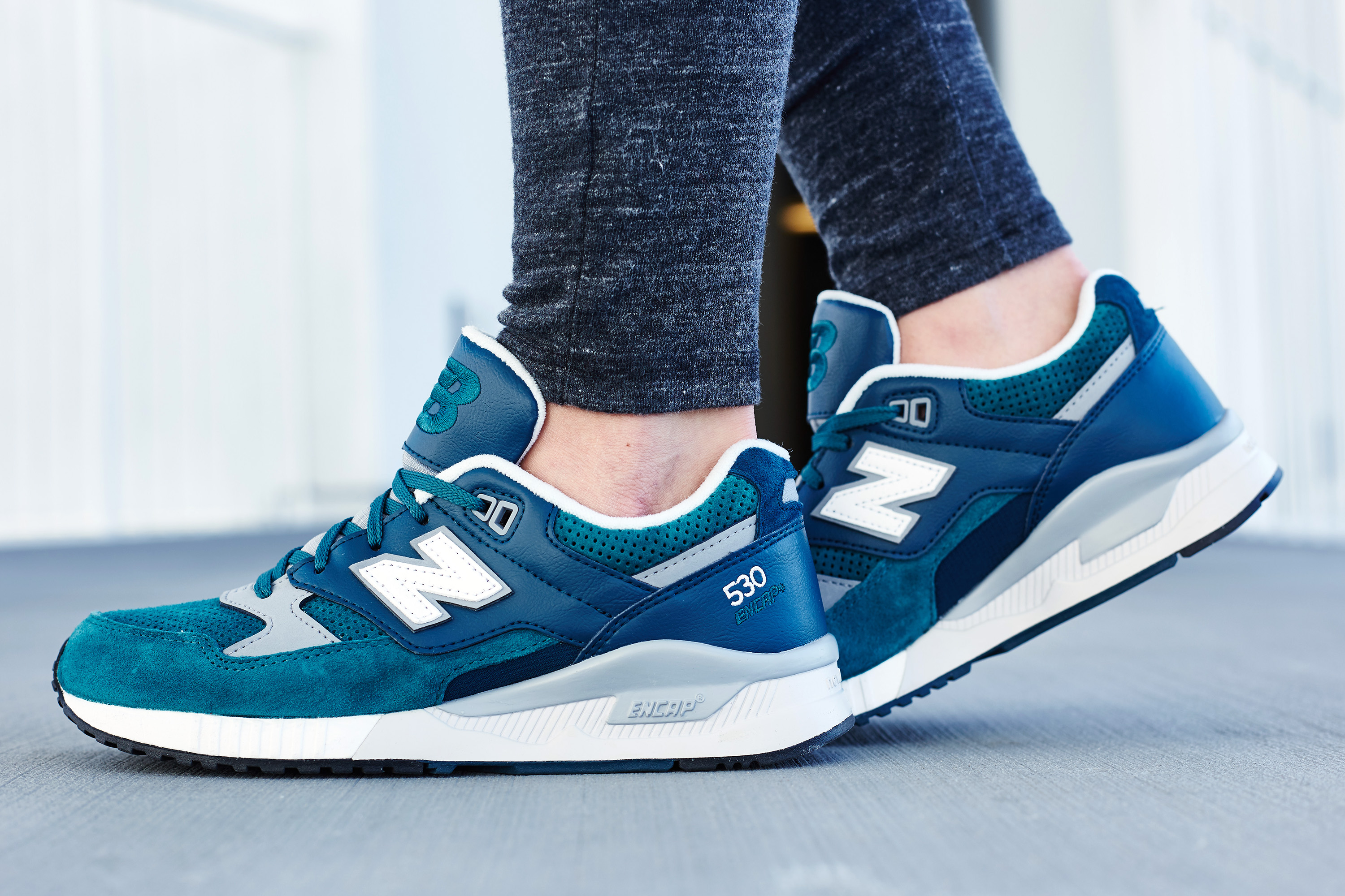 new balance 530 on feet