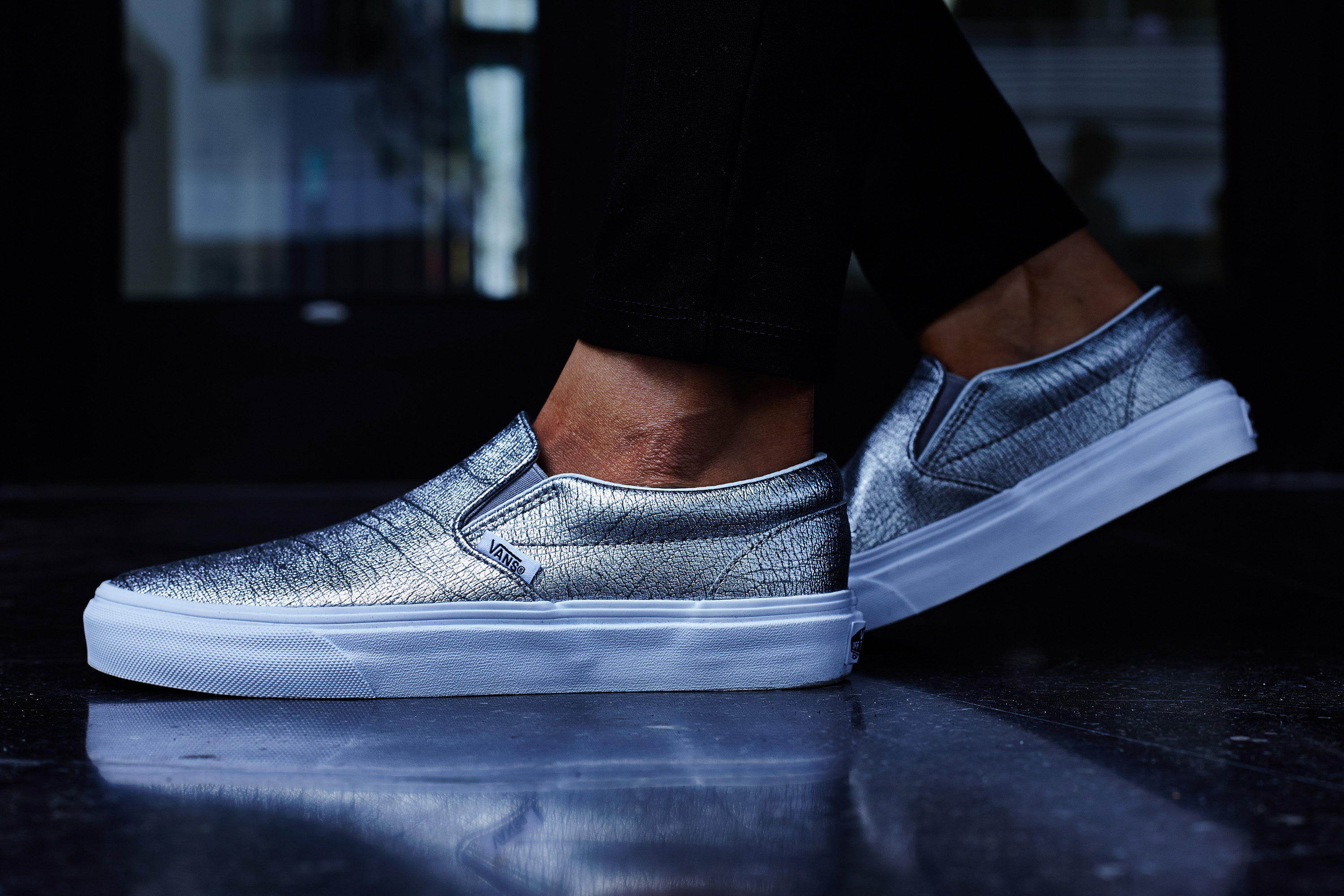 vans metallic slip on