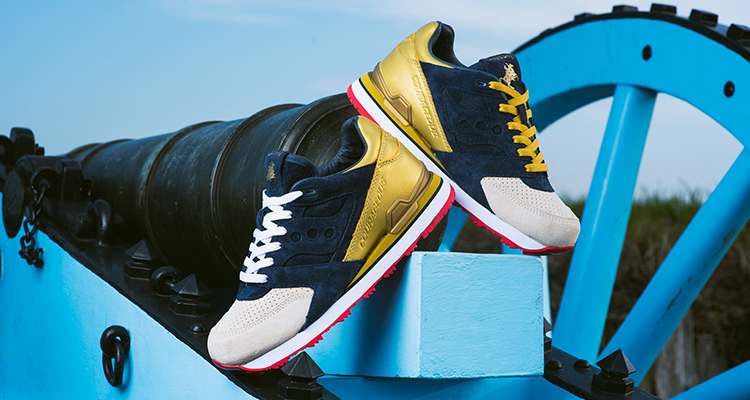 Sneaker politics x saucony courageous discount