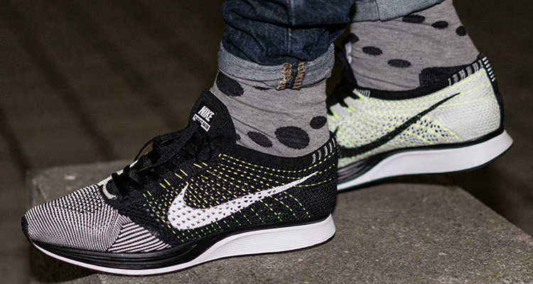 nike flyknit racer black white