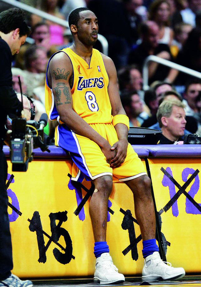 Kobe Bryant in the Nike Air Zoom Huarache 2k4