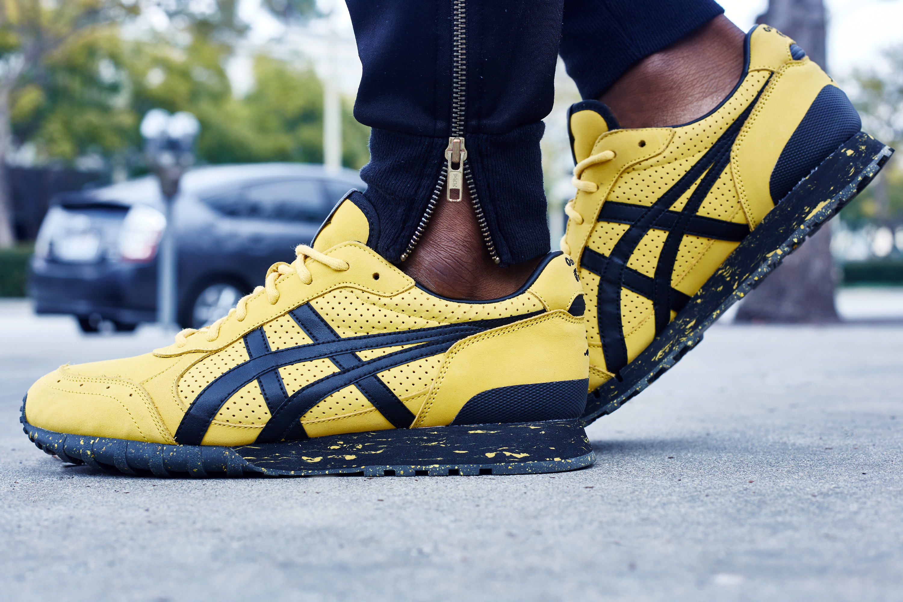 Bruce Lee Black And Yellow Onitsuka Tiger Colorado 85 Legend Ltd To ...