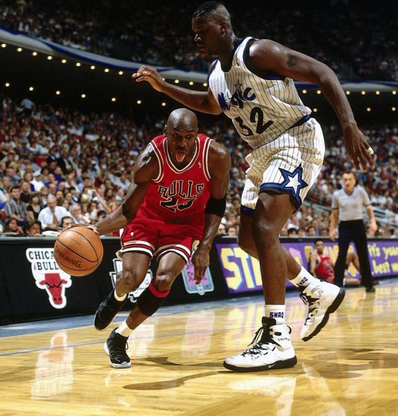 jordan 11 on court