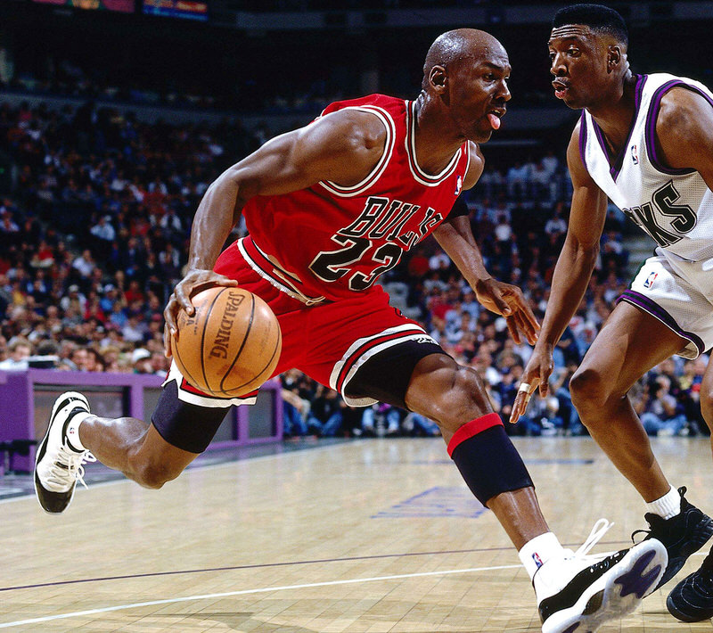 jordan wearing concord 11s