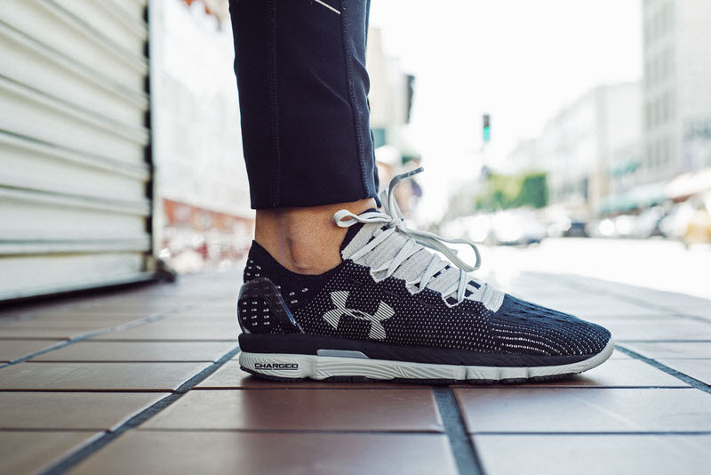 under armour speedform on feet