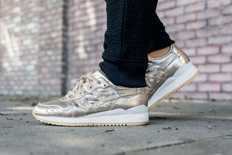 asics gel lyte 3 metallic gold