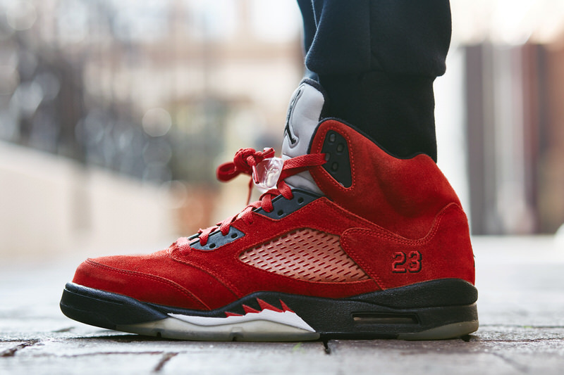 air jordan 5 toro bravo