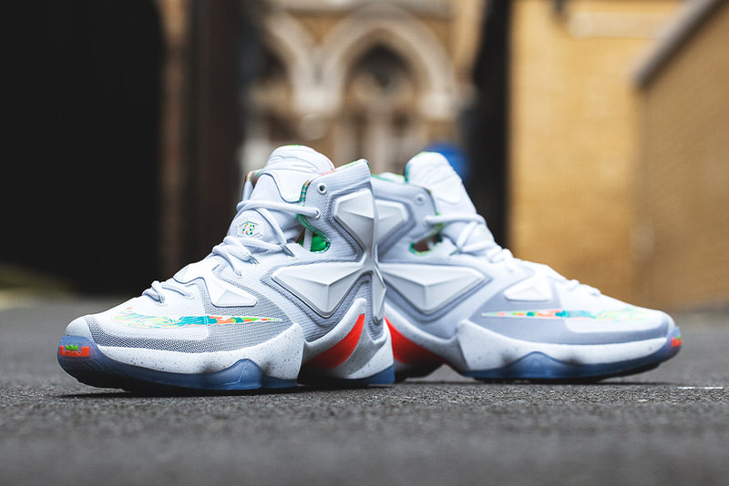 nike lebron 13 easter