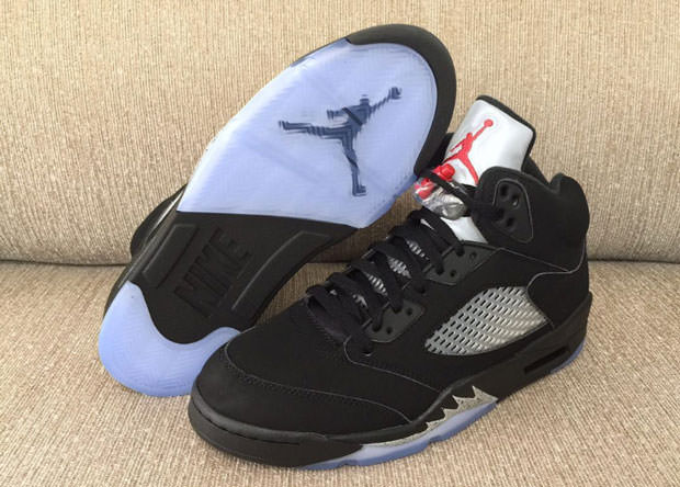 Air Jordan 5 Metallic