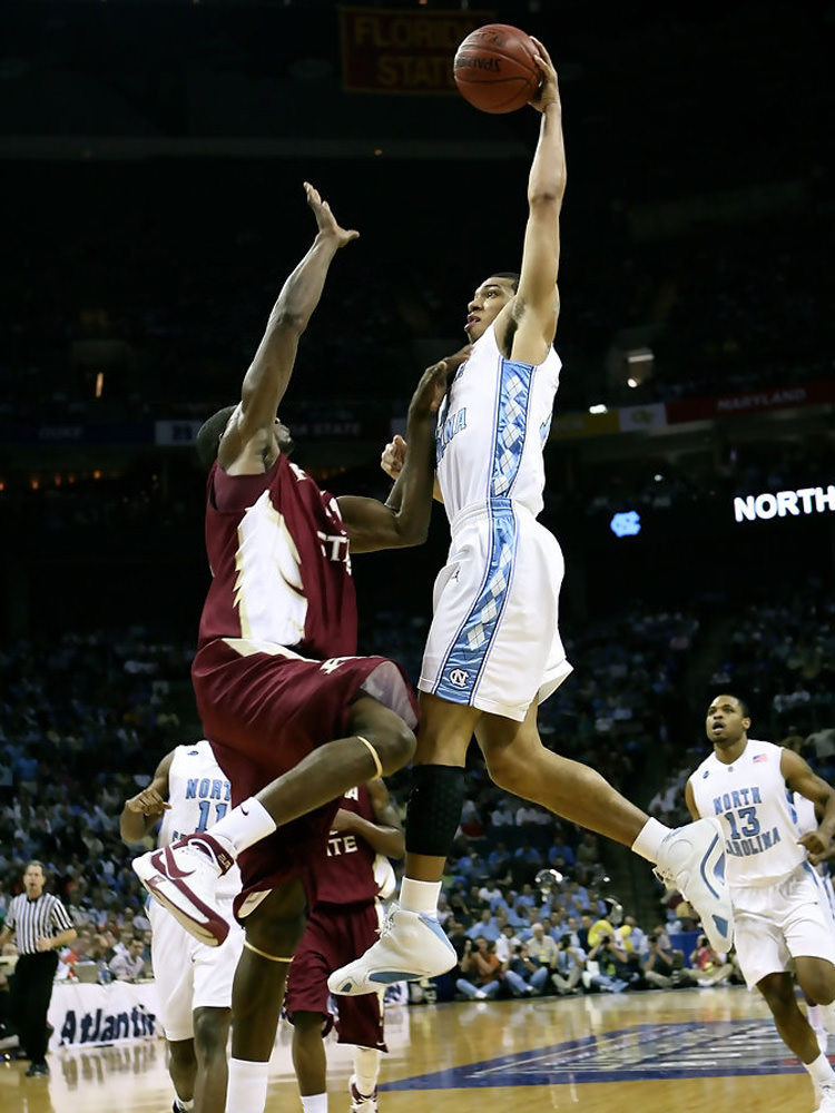 tarheel basketball shoes