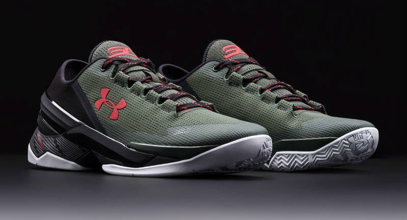 Under Armour Curry Two Low Hook