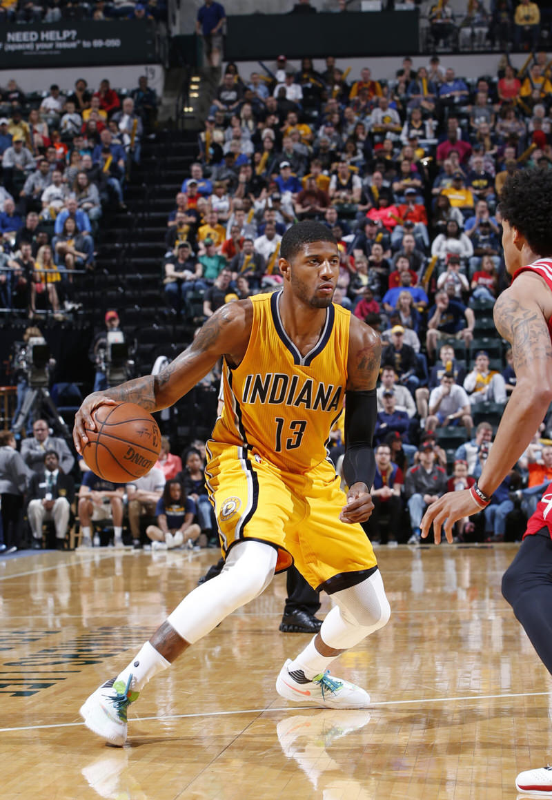 Paul George in the Nike HyperLive