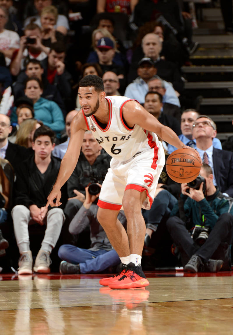 Cory Joseph wearing the Nike Kyrie 2 "Crimson"