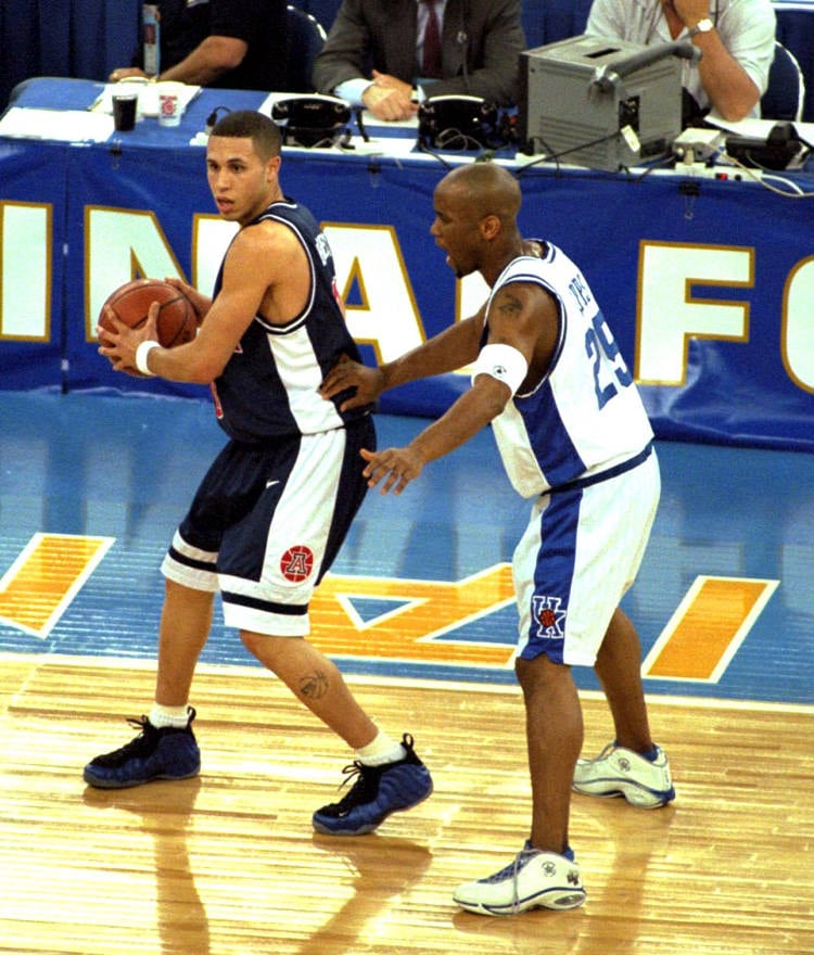 Mike Bibby in the Nike Air Foamposite One
