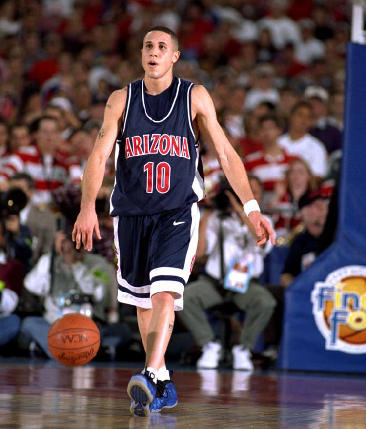 Mike Bibby in the Nike Air Foamposite One