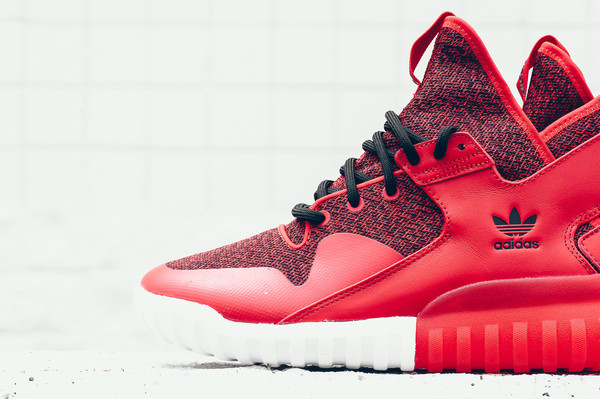 tubular x red