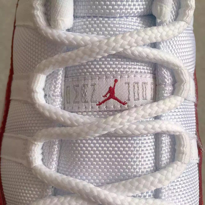 Air Jordan 11 Low White Varsity Red