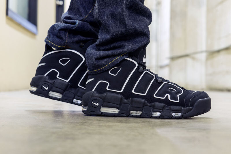 air more uptempo on feet