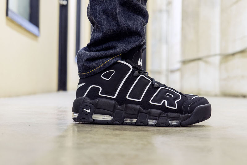 nike uptempo on feet