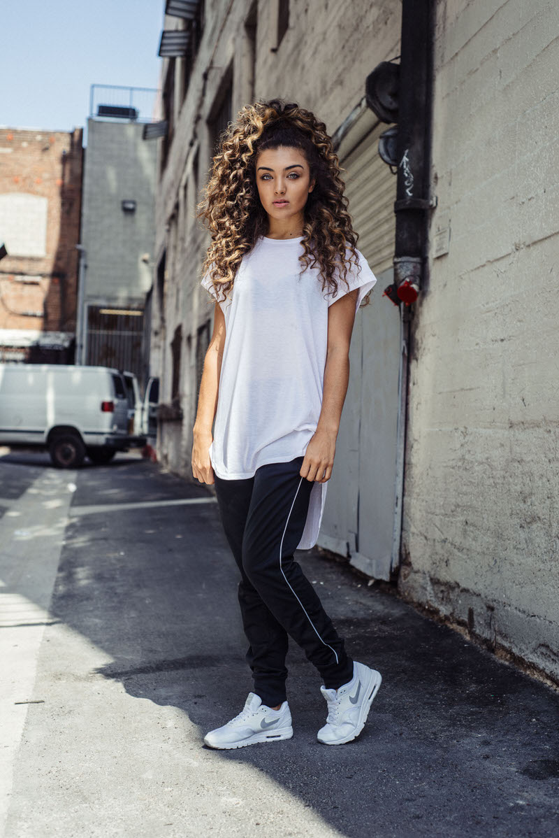 Nike Air Max 1 Ultra Essential White/Pure Platinum On-Foot Look