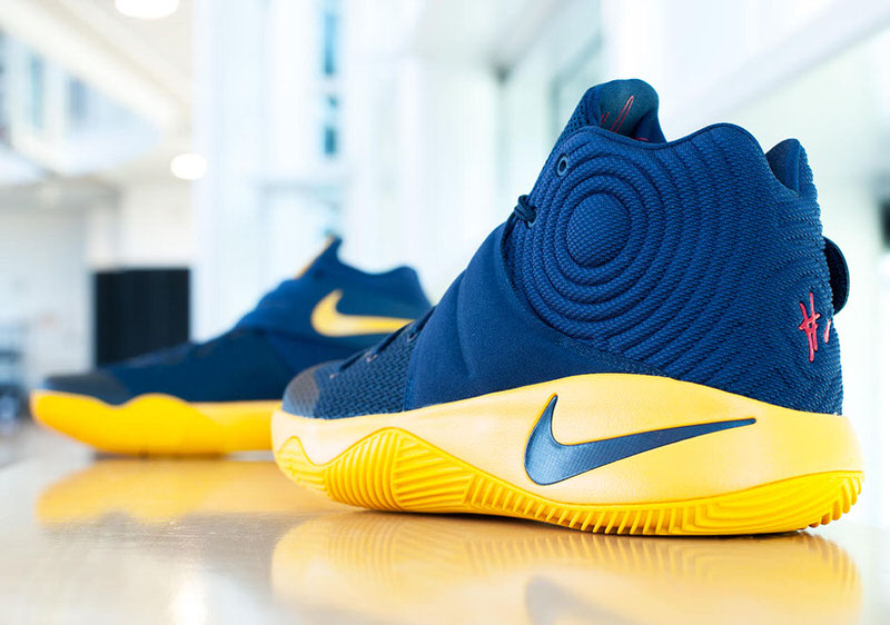 Nike Kyrie 2 Cavs PE