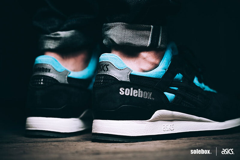 Solebox x ASICS Gel Lyte III Blue Carpenter Bee