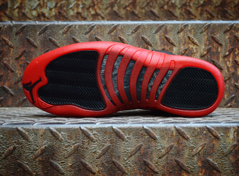 1200 Air Jordan XII 12 Flu Game Retro IMG_0878