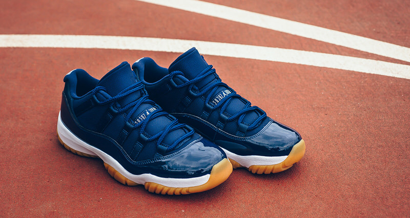 Air Jordan 11 Low Navy Gum