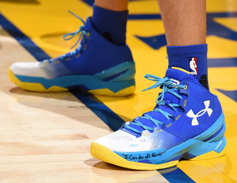 OAKLAND, CA - MAY 26:  The sneakers of Stephen Curry #30 of the Golden State Warriors before the game against the Oklahoma City Thunder in Game Five of the Western Conference Finals during the 2016 NBA Playoffs on May 26, 2016 at ORACLE Arena in Oakland, California. NOTE TO USER: User expressly acknowledges and agrees that, by downloading and/or using this Photograph, user is consenting to the terms and conditions of the Getty Images License Agreement. Mandatory Copyright Notice: Copyright 2016 NBAE (Photo by Andrew D. Bernstein/NBAE via Getty Images)