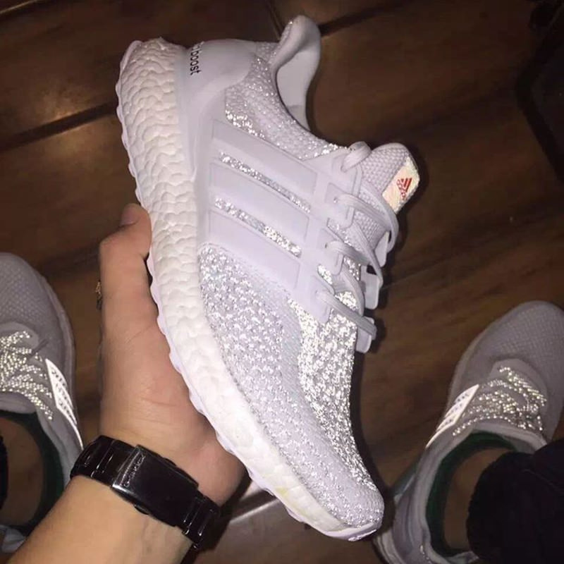 adidas Ultra Boost White 3M