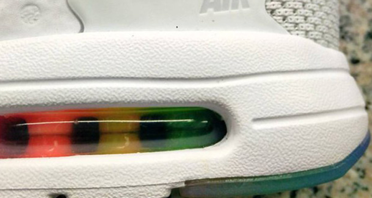 Nike Air Max Zero "Be True" // Preview