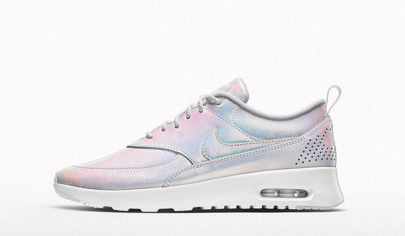 NIKEiD Iridescent Collection