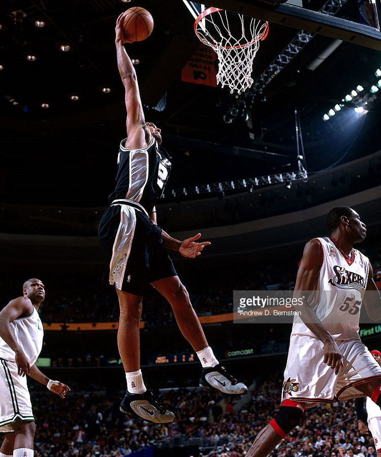 Tim Duncan in the Nike Air Max Duncan 2