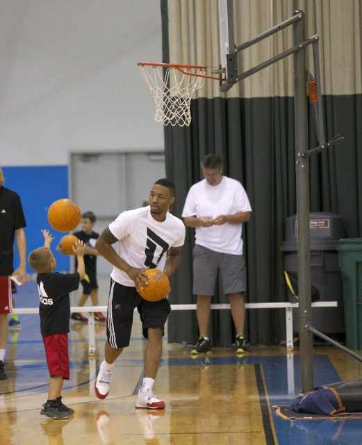 Dame 4 camp discount shoes