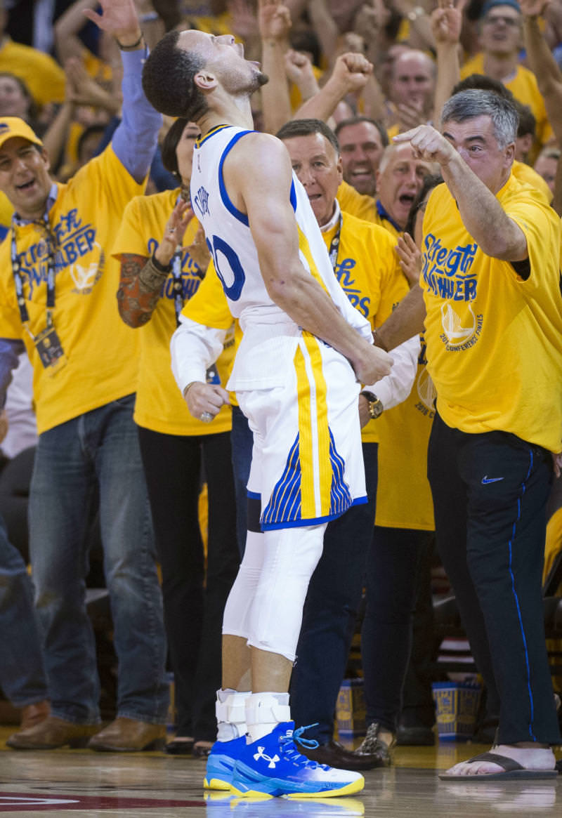 Steph Curry Under Armour Two Playoffs 10 B