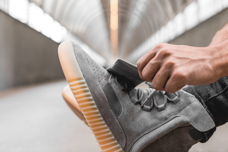 Adidas yeezy 750 glow in the dark top