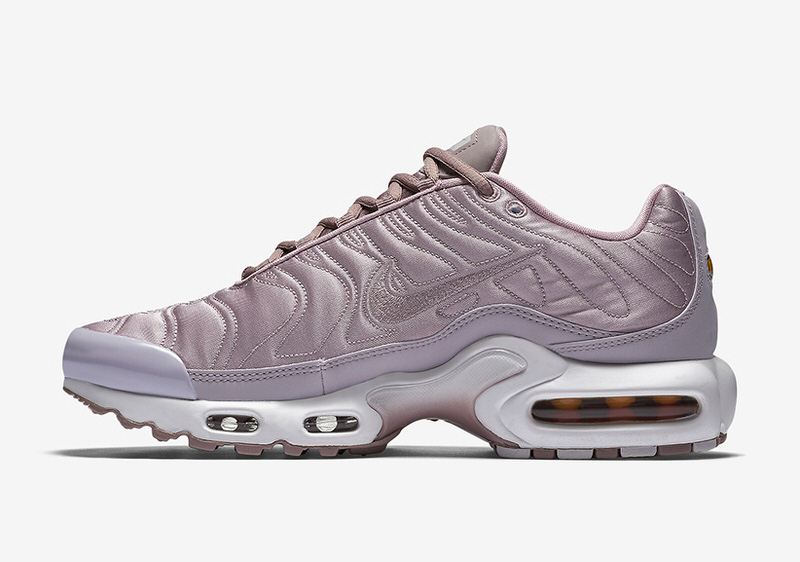 Nike Air Max Plus Summer Satin Pack