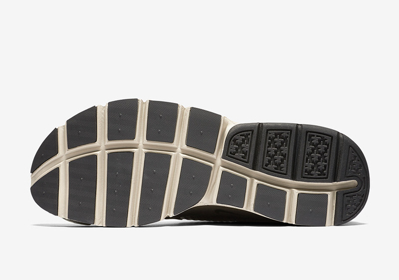 Nike Sock Dart SE Cargo Khaki