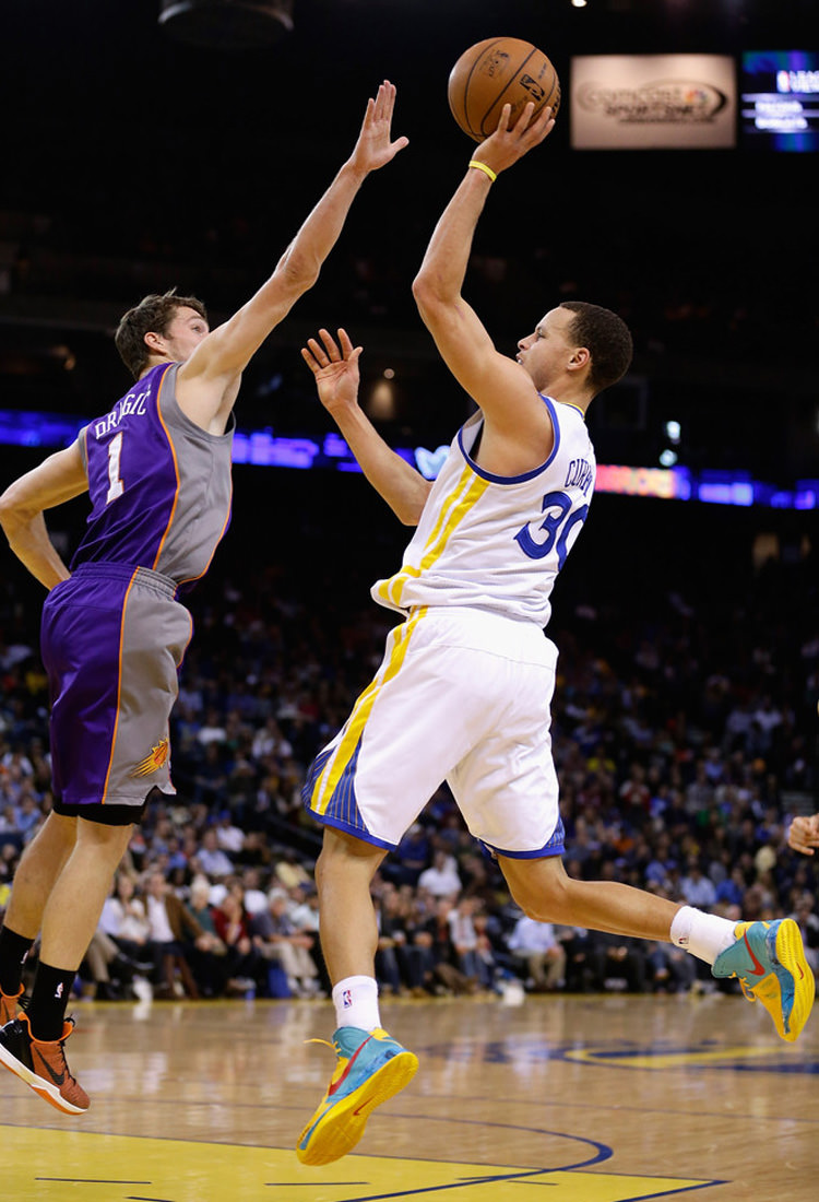 steph-curry-nike-hyperfuse-pe-2