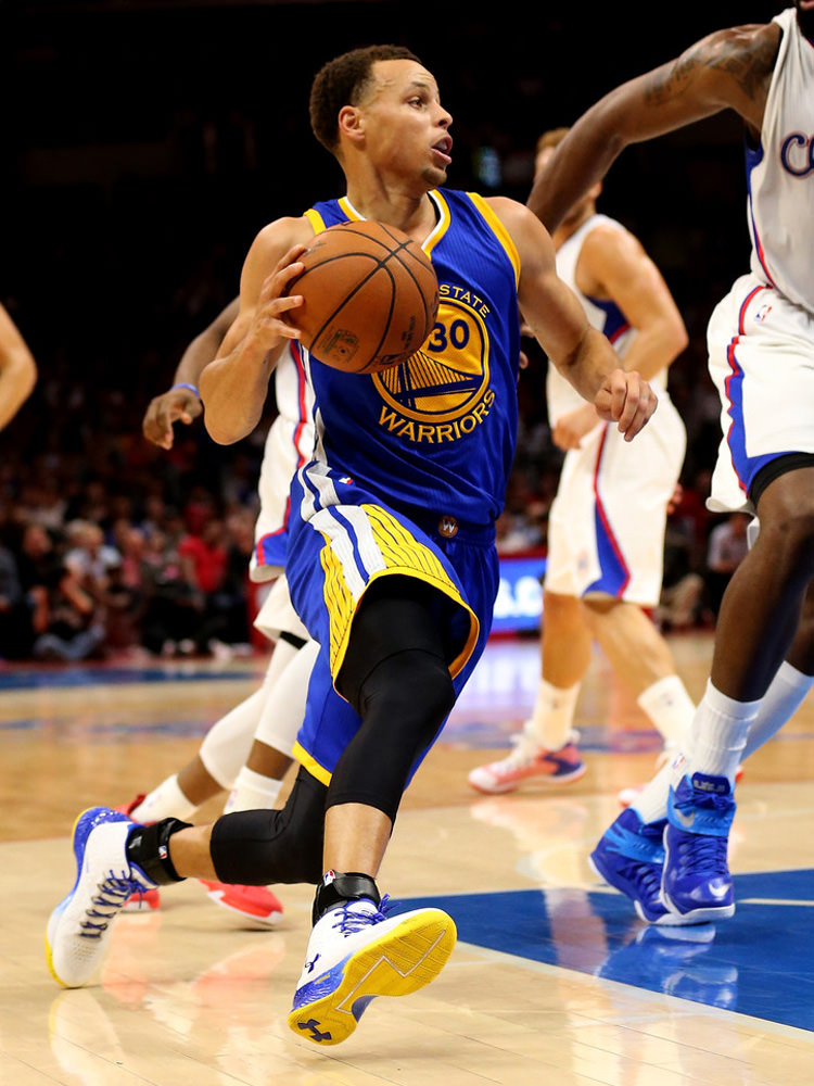 Stephen Curry Wears Under Armour Curry One 'Home' on the Road