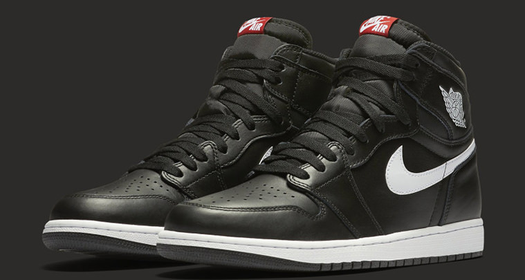 Air Jordan 1 Retro High Black/White