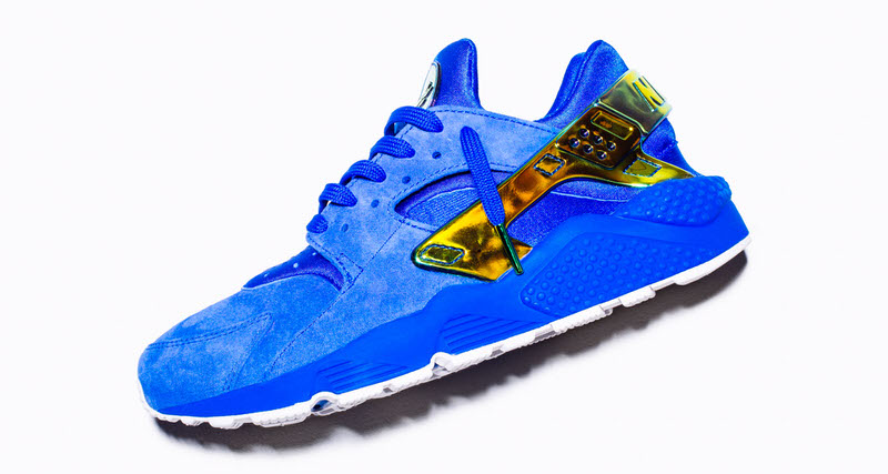 nike air huarache blue and gold