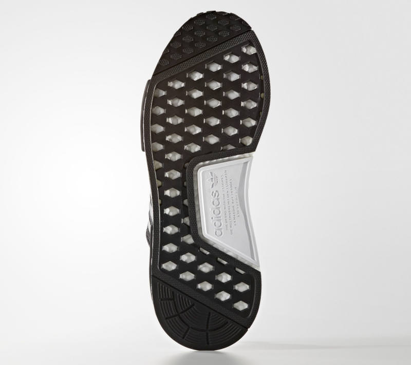 adidas gazelle silver green womens Adidas NMD R1 Primeknit Tricolor Black NOIRFONCE Sneakers main image 0