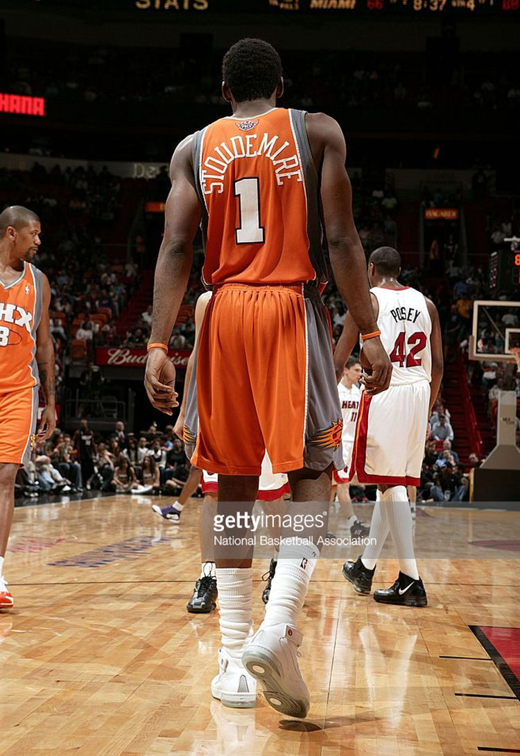 amare-stoudemire-nike-air-force-25
