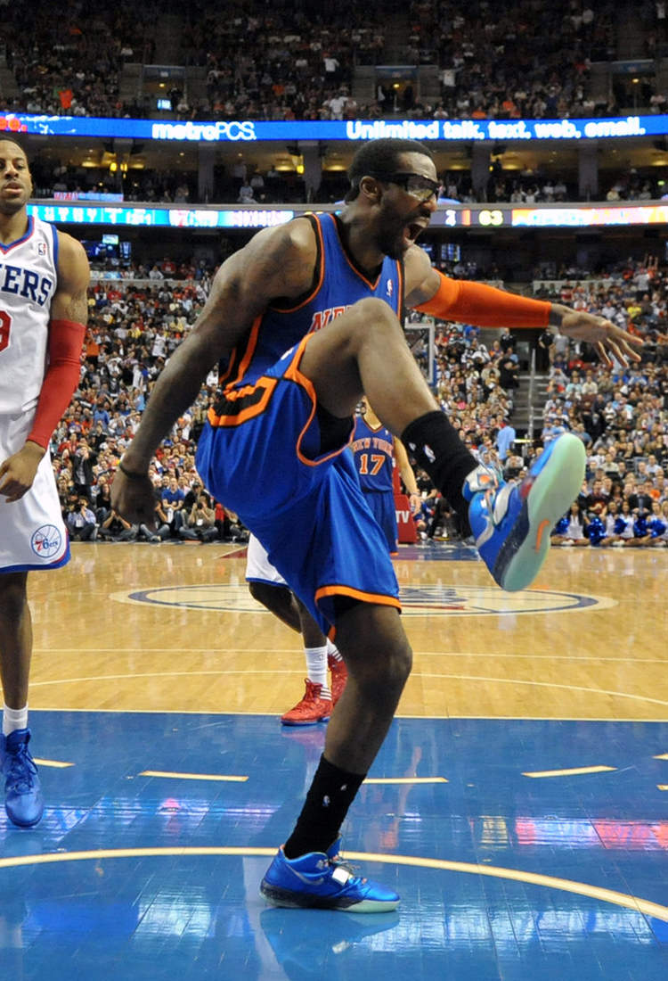 amare-stoudemire-nike-air-sweep-thru